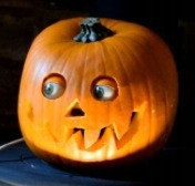  Halloween-Dekoration aus Kunstharz