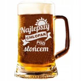  Gravierter Bierkrug als Geschenk zum Jungentag