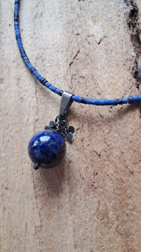  Lapislazuli-Kugelanhänger mit Howlith-Pyrit, Silber 2 in 1