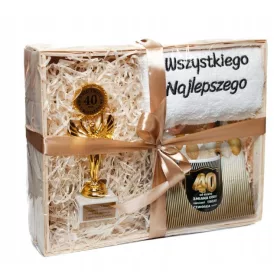  Geburtstagsgeschenk 18-99 Set Handtuch, Tasse, Statuette