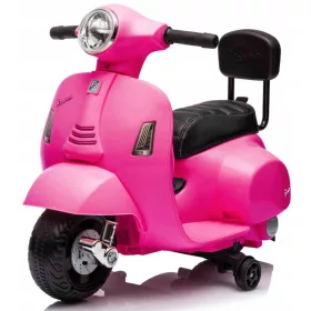    Batteriebetriebener Aufsitzroller Vespa mit Sitz aus Öko-Leder mit Nähten