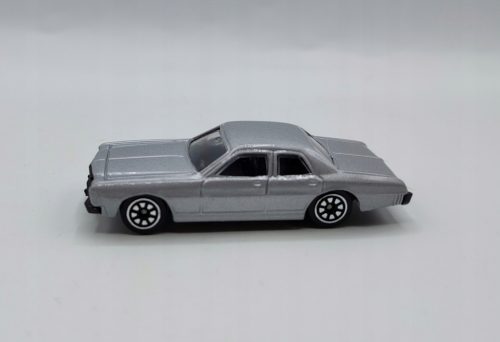  Modell, Silber 1976 Dodge Coronet Custom 7,3 cm