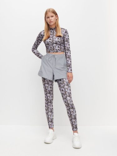  Yoga-Sportoberteil „Reserved Flowers“ in Lila H&M S