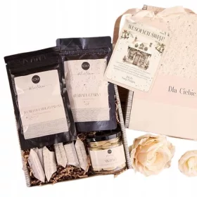    Weihnachtsgeschenkkorb MIT SIGNIERTEM Kaffee, Tee und Süßigkeiten BM24