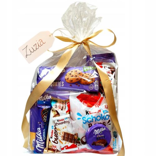  Ein spezielles Mega-Weihnachtspaket mit Kinder Milka-Süßigkeiten