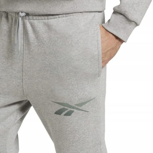  Reebok Jogger isolierte Jogginghose grau rM