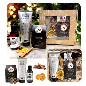    Weihnachtsgeschenkbox für Ihn Vegane Kosmetik und Haselnüsse