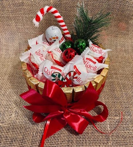  Kuchen mit Pralinen von Merci Rafaello, Weihnachtsgeschenk, Weihnachtsmann, Weihnachten