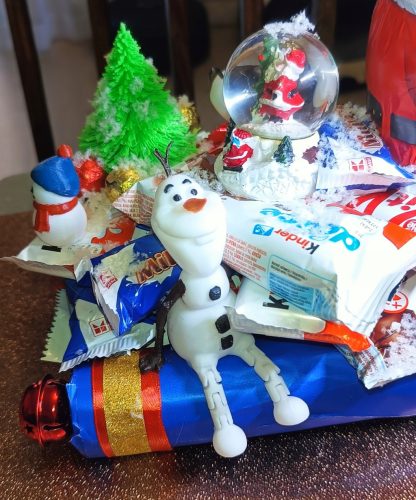  Weihnachtsmannschlitten mit Oscar aus Frozen