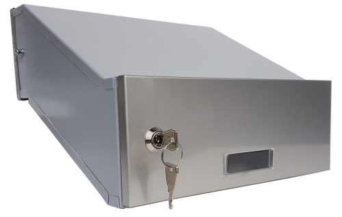 Briefkasten - Silberner Briefkasten und Dropbox von Metal-Bud