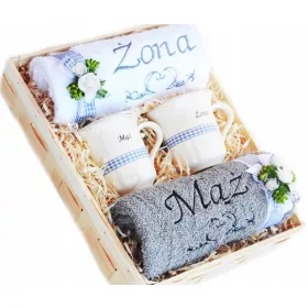  Moderne Hochzeitsgeschenkbecher mit bestickten Handtüchern
