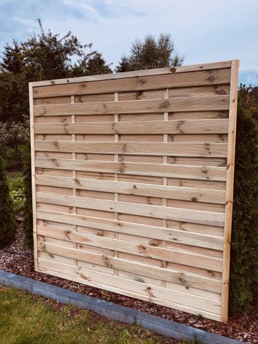 Schattiernetz für Zaun - PERGOLA LUX HOLZZAUN MIT SCHRAUBEN PERGOLA