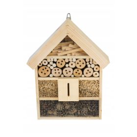  Ein großes Haus für Insekten, ein Insektenhotel