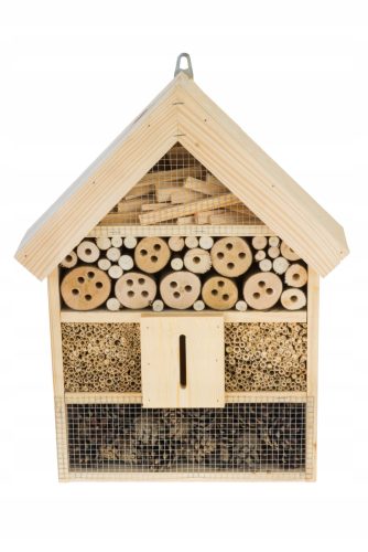  Ein großes Haus für Insekten, ein Insektenhotel